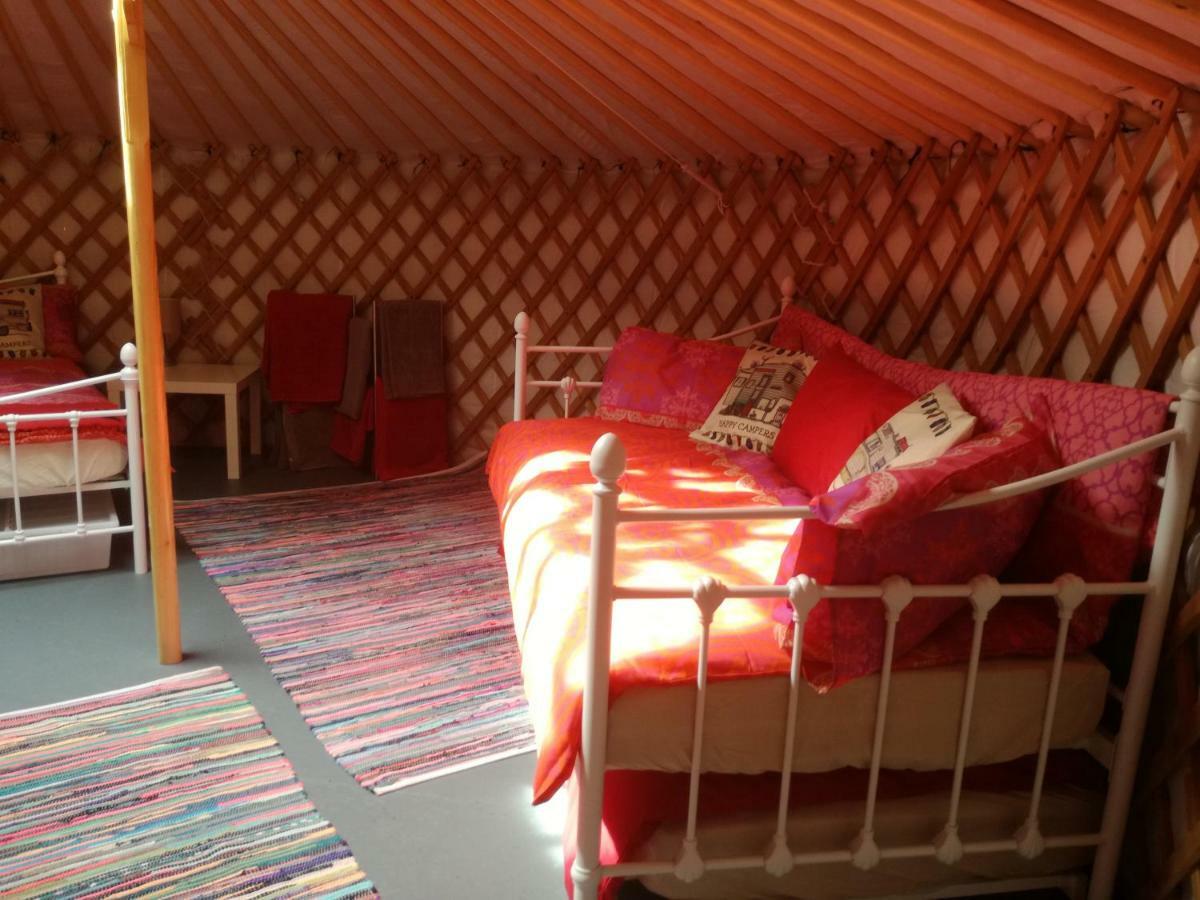 Отель 7 Valleys Camping Flers  Экстерьер фото